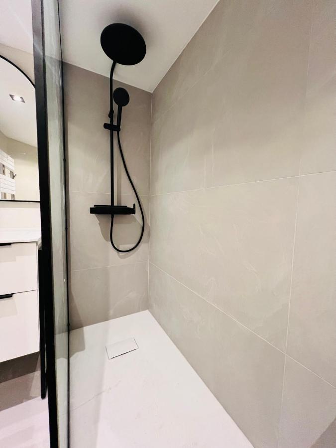 Chez Sandrine, Mon Appartement Elegant + Parking Strasburgo Esterno foto